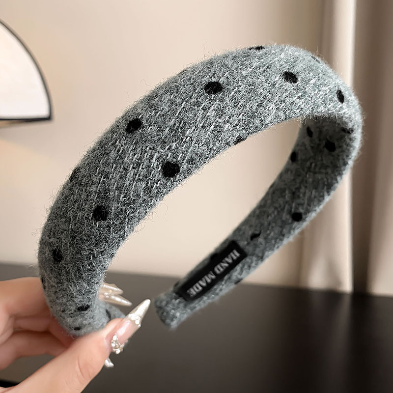 Zwarte luxe vintage hoofdband  - Luxury Skincare Daily recensie en prijs